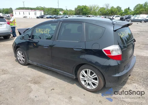 2010 Honda Fit Sport from USA, damaged, VIN JHMGE8G40AC013031